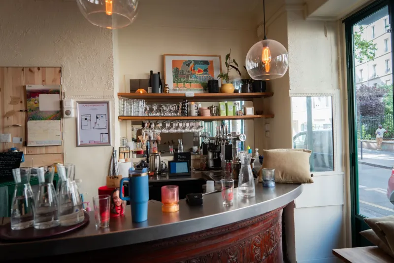 Don't Get It Wrong: The Unofficial Social Rulebook Every Visitor to Mahony Should Read First